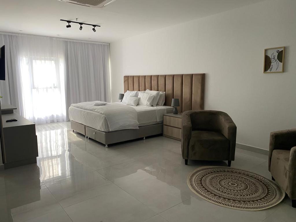 25 Homeapart Encarnación Екстериор снимка